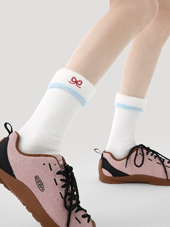 Ballet-Core Bow Embroidery Pearl Crew Socks